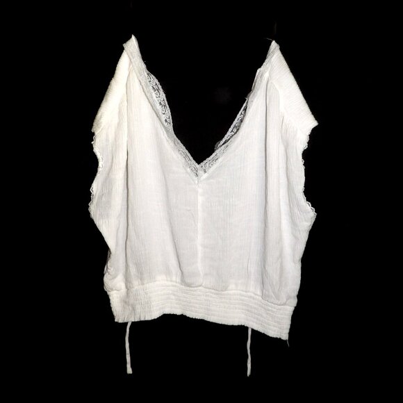 Lily Star White Top With Lace Trim  Size XL - Picture 2 of 9
